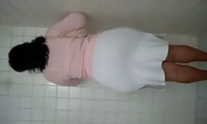 الاغ مقعد بزرگ پس از ضربه زدن به sexخواهربرادر پشت قایق بادبانی.
