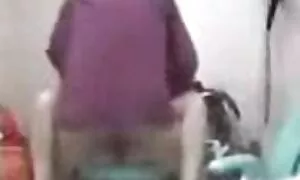 هنرمند تصمیم گرفت به فاک دختر خود را سکسخواهر