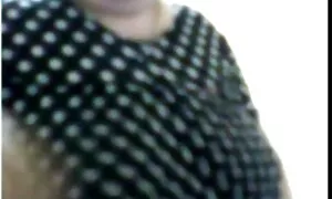 بررسی آسیایی پاول کوفته دارای یک بدن سکس برادر با خواهر بزرگ و پستان.
